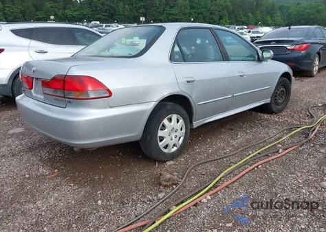 2001 Honda Accord 3.0 Lx из США, поврежденный, VIN 1HGCG16481A076636